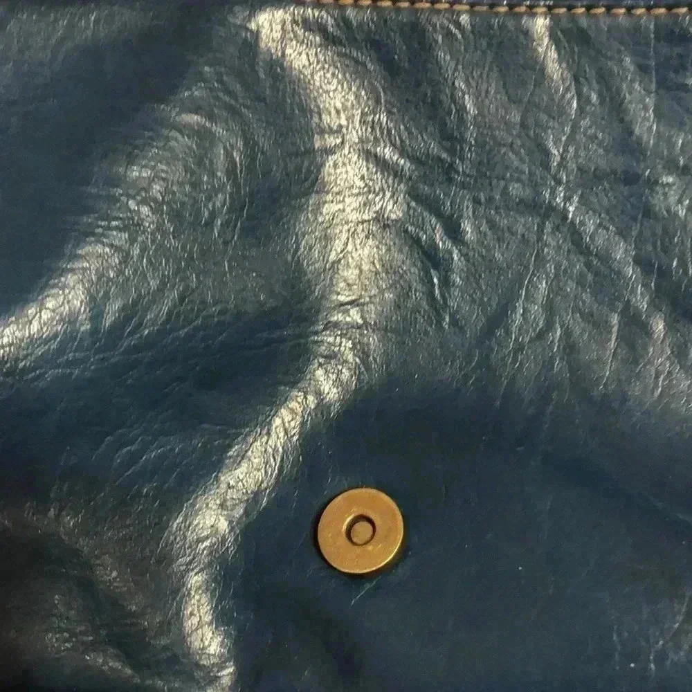 Axcess shoulder bag - Picture 6 of 12